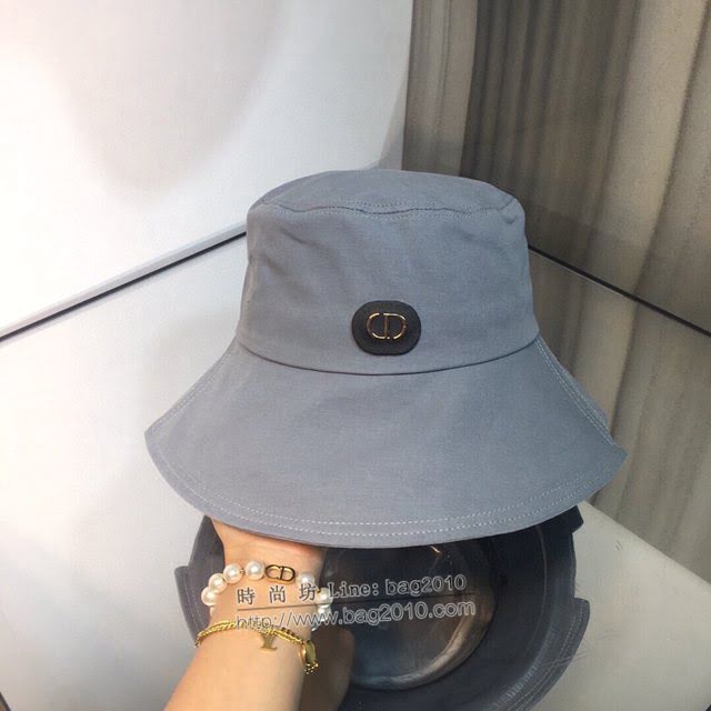 Dior爆款女士帽子 迪奧CD皮標漁夫帽遮陽帽  mm1253